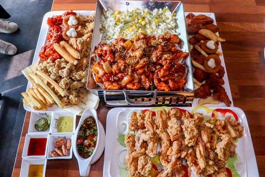 치킨스톰 이미지