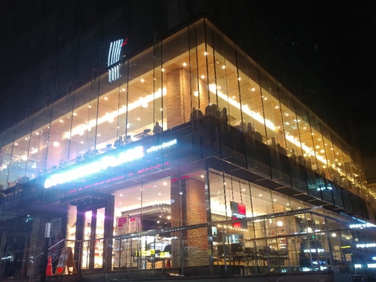 투썸플레이스역삼 이미지