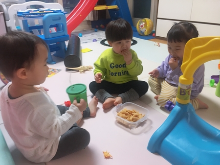 점핑스파이더 운정 이미지