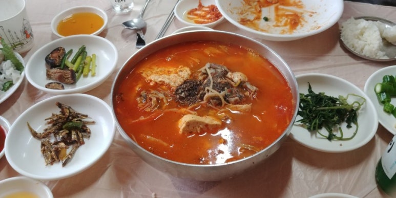 골목횟집 이미지