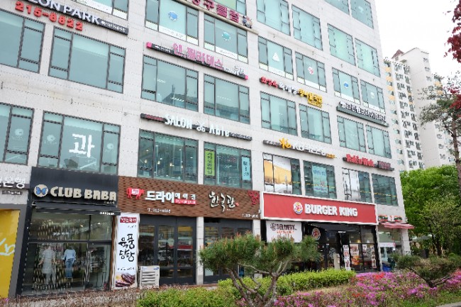 살롱애 이미지