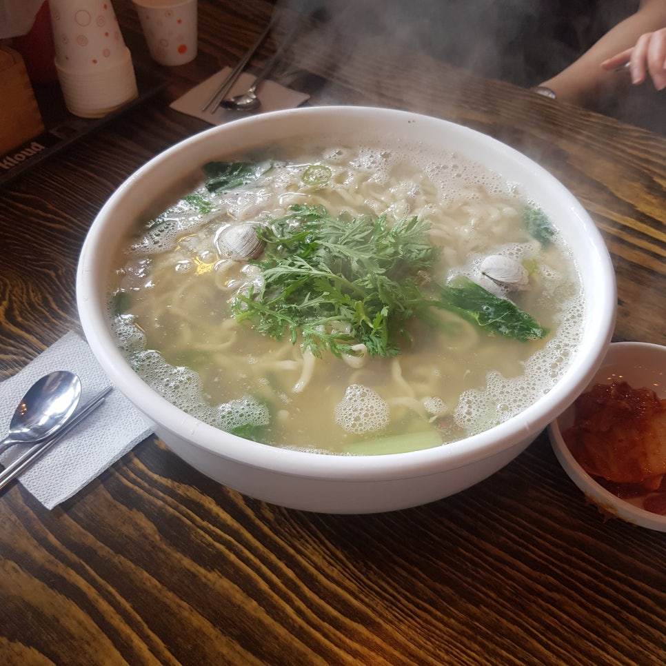 조조칼국수 이미지