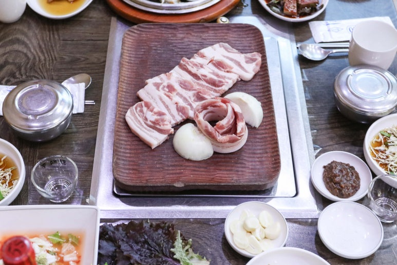 문경약돌돼지 이미지