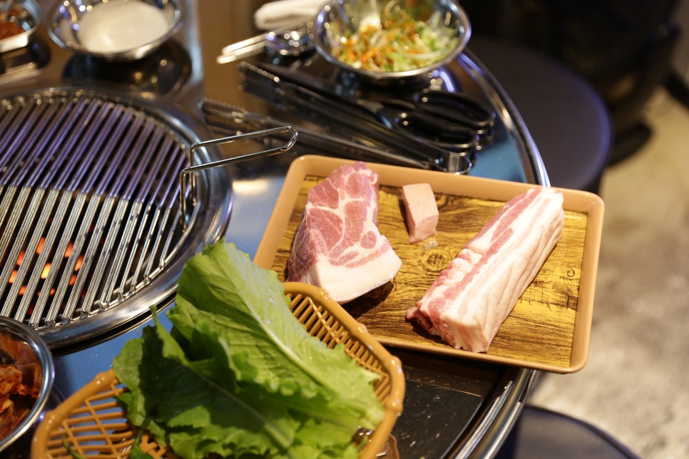 모메든식당 이미지