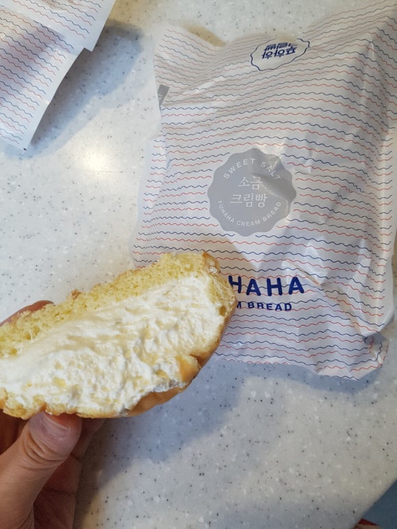 푸하하크림빵 이미지