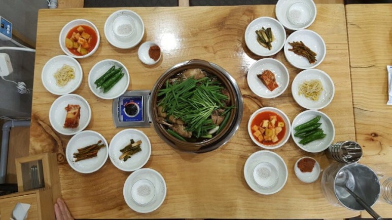 여우고개능이백숙 이미지