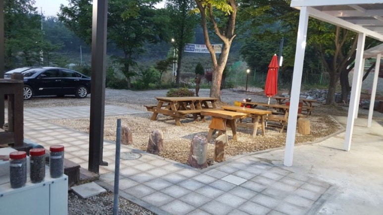 여우고개능이백숙 이미지