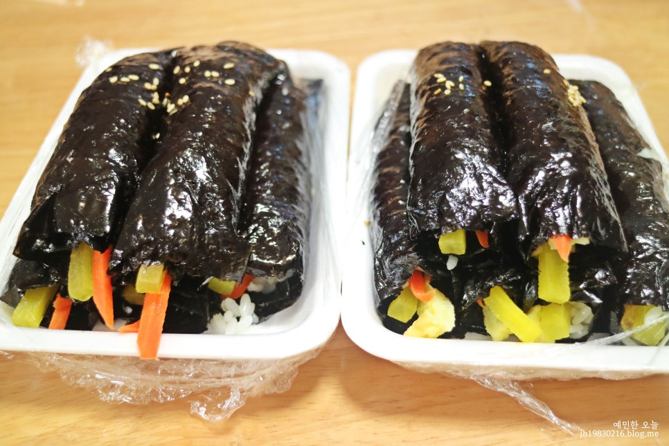 몬스터꼬맹이김밥 이미지