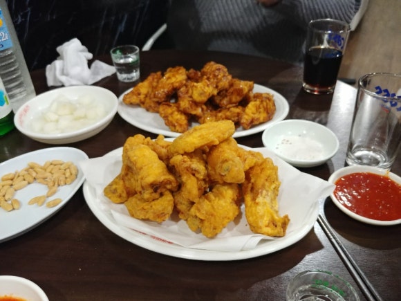 동큐치킨 이미지