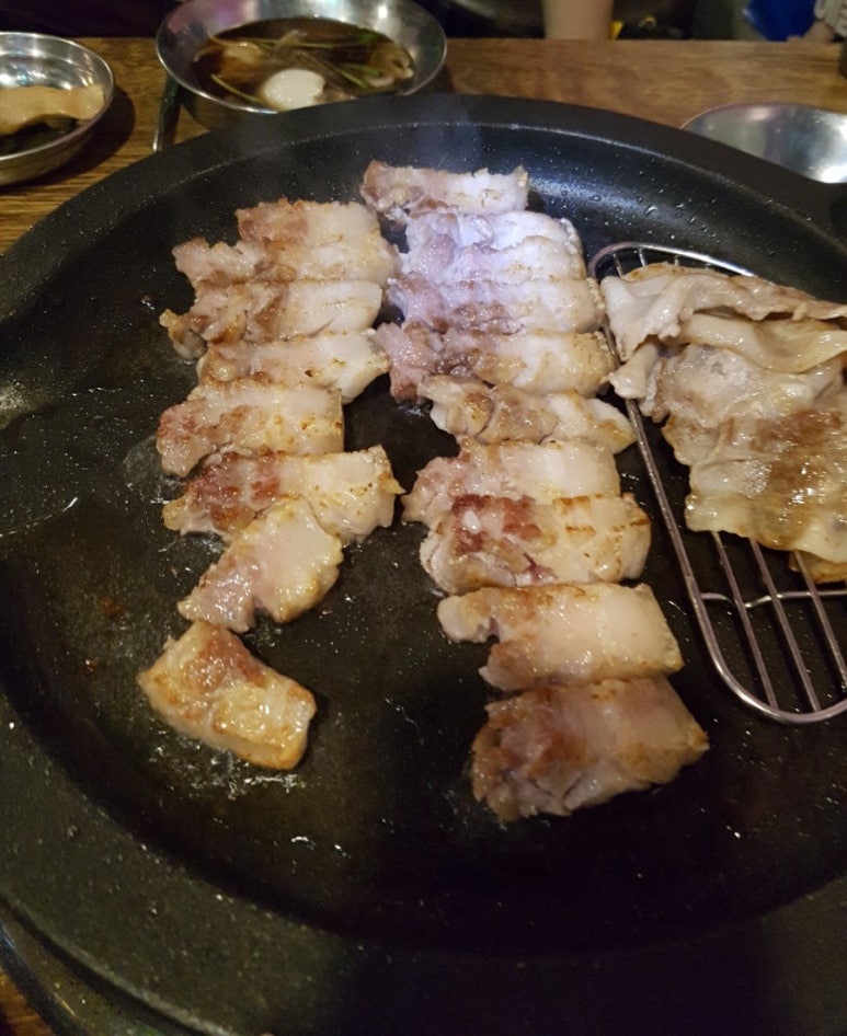 쉼터대패삼겹살 이미지