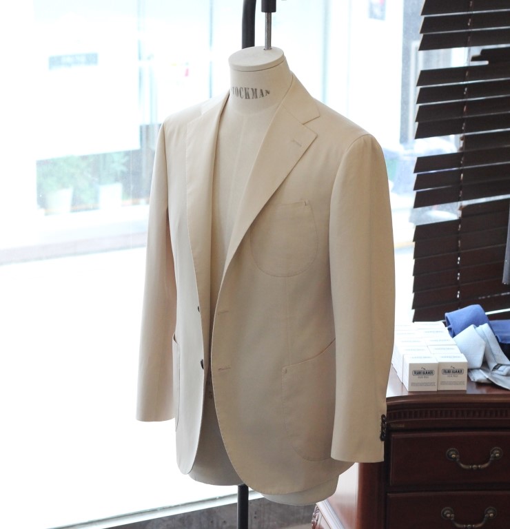 크림브라운(CREAM BROWN) 이미지