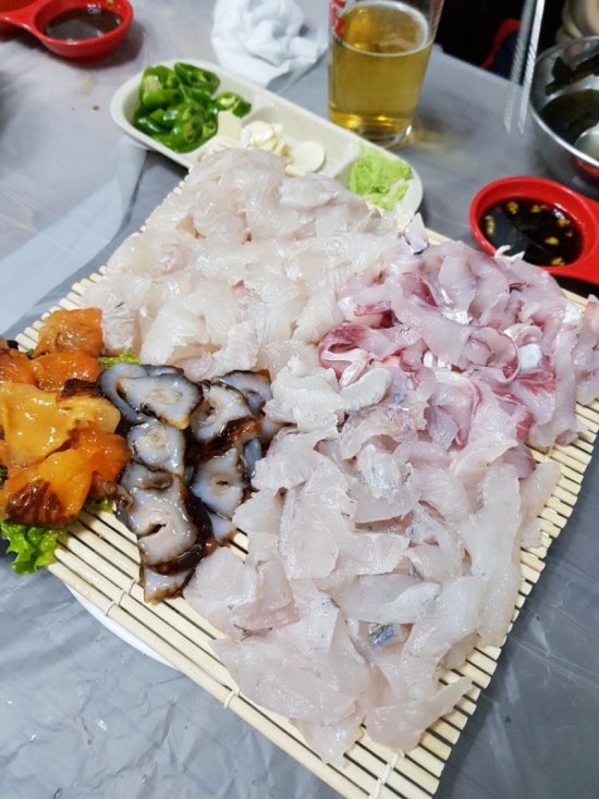 자매횟집 이미지
