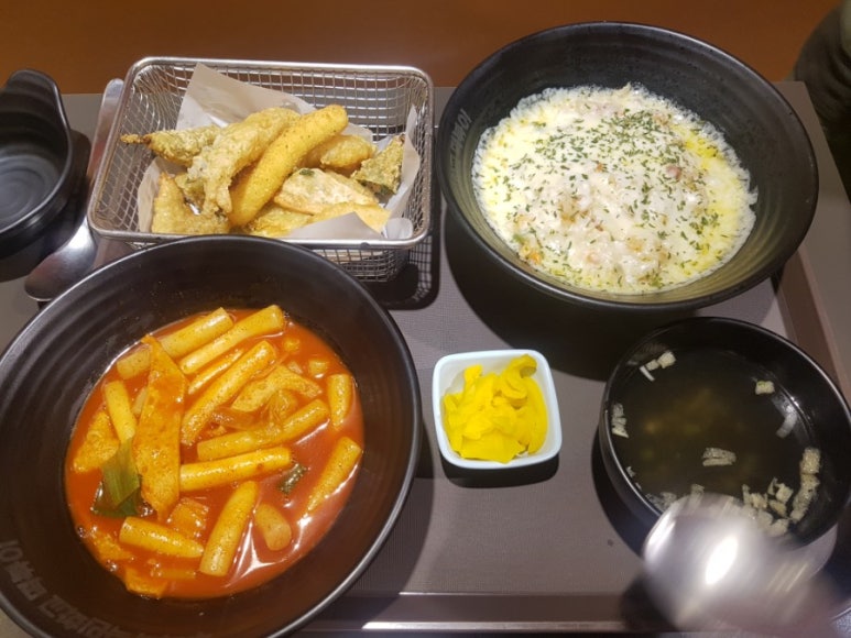 추억의국민학교떡볶이진해 이미지