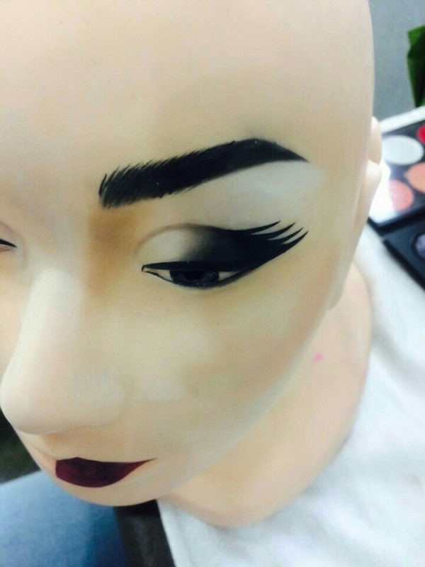 더뷰미용학원 이미지
