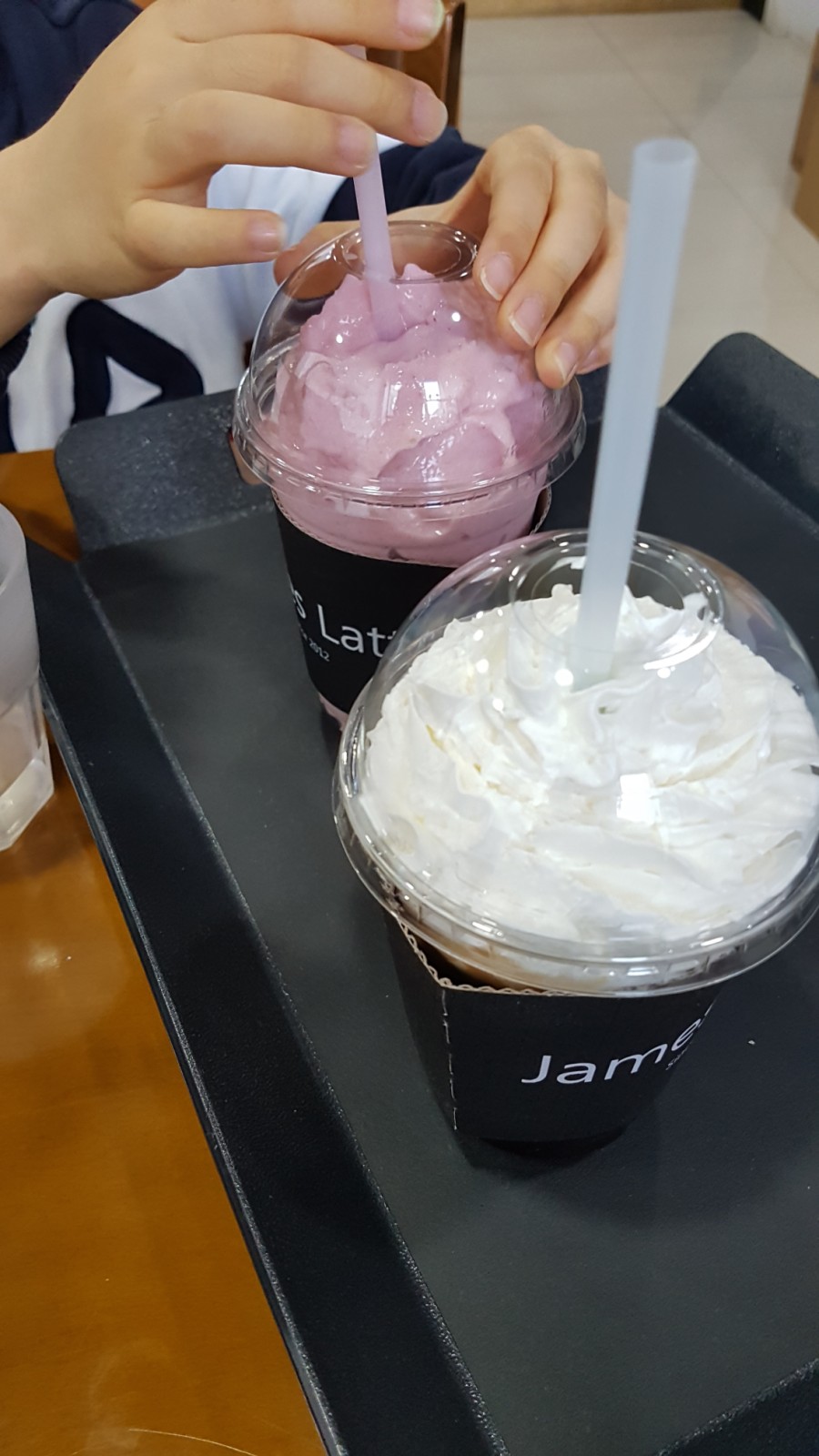 제임스라떼 이미지