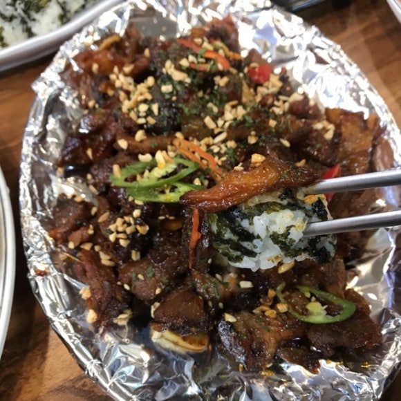 장충할매왕족발 이미지
