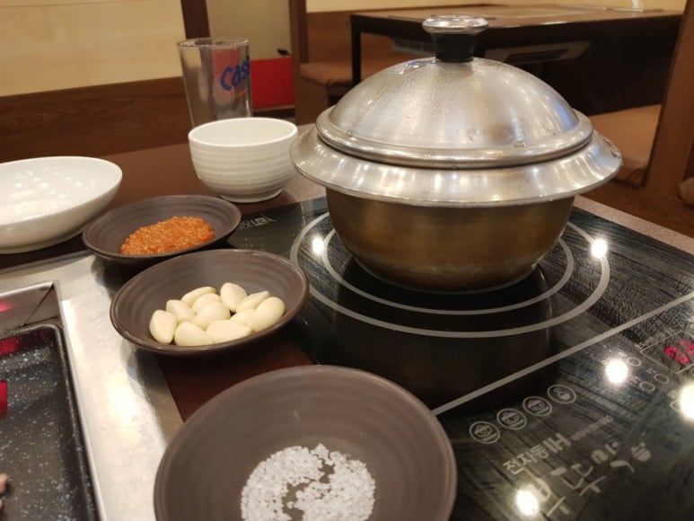 돌쌈장작구이 이미지