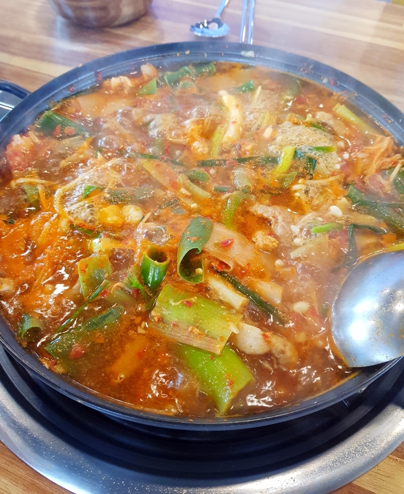 고마돼지찌개 이미지