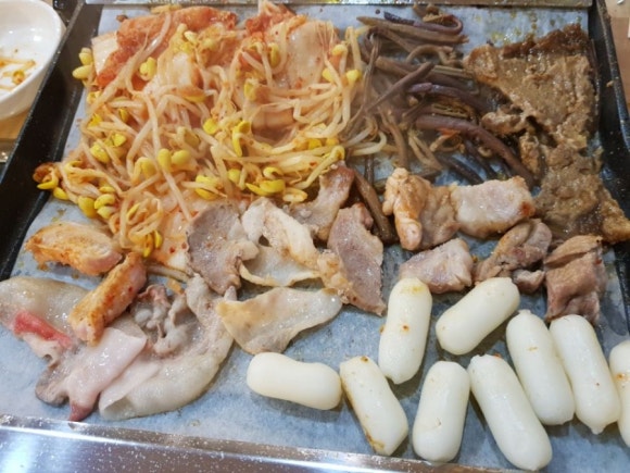 돈탑 이미지
