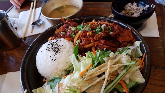항아리칼국수 이미지