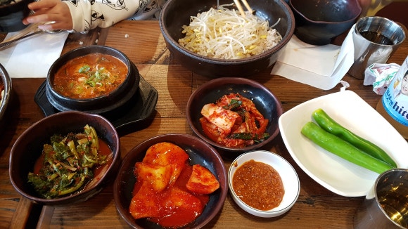 항아리칼국수 이미지