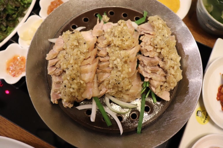 마당쇠보쌈&돌솥밥 이미지