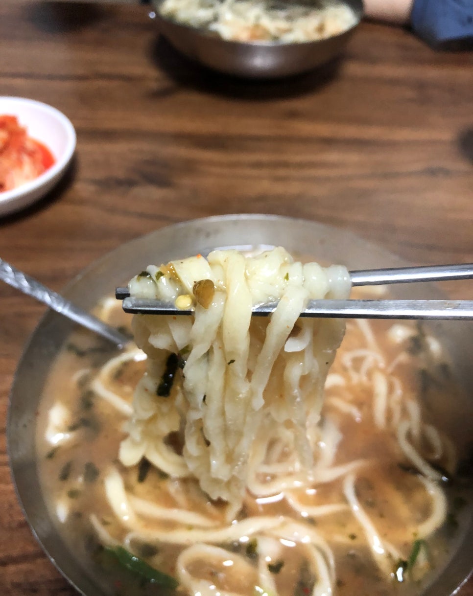 보람손칼국수 이미지