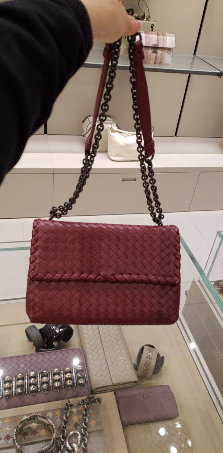 Bottega(보테가) 이미지