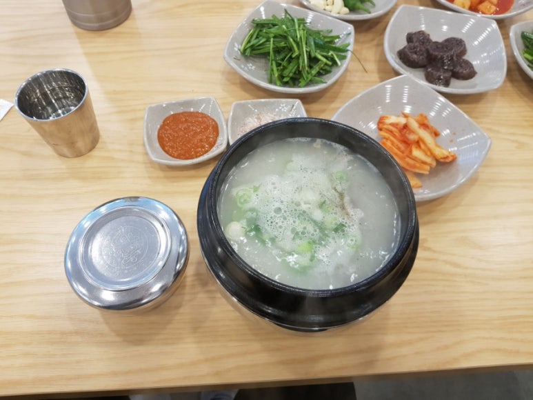 김부자돼지국밥 이미지