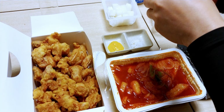 치킨플러스(안중점) 이미지