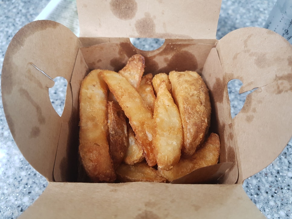 교촌치킨운정 이미지