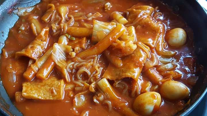 행그리(hangry) 이미지