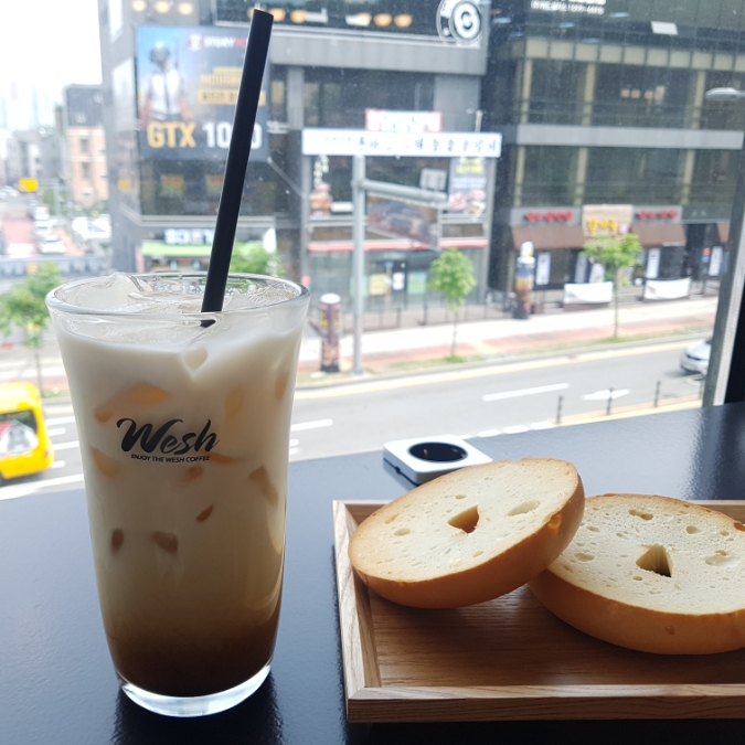 웨시커피 이미지
