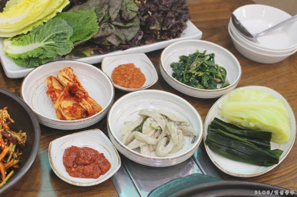 거제멸치쌈밥 이미지