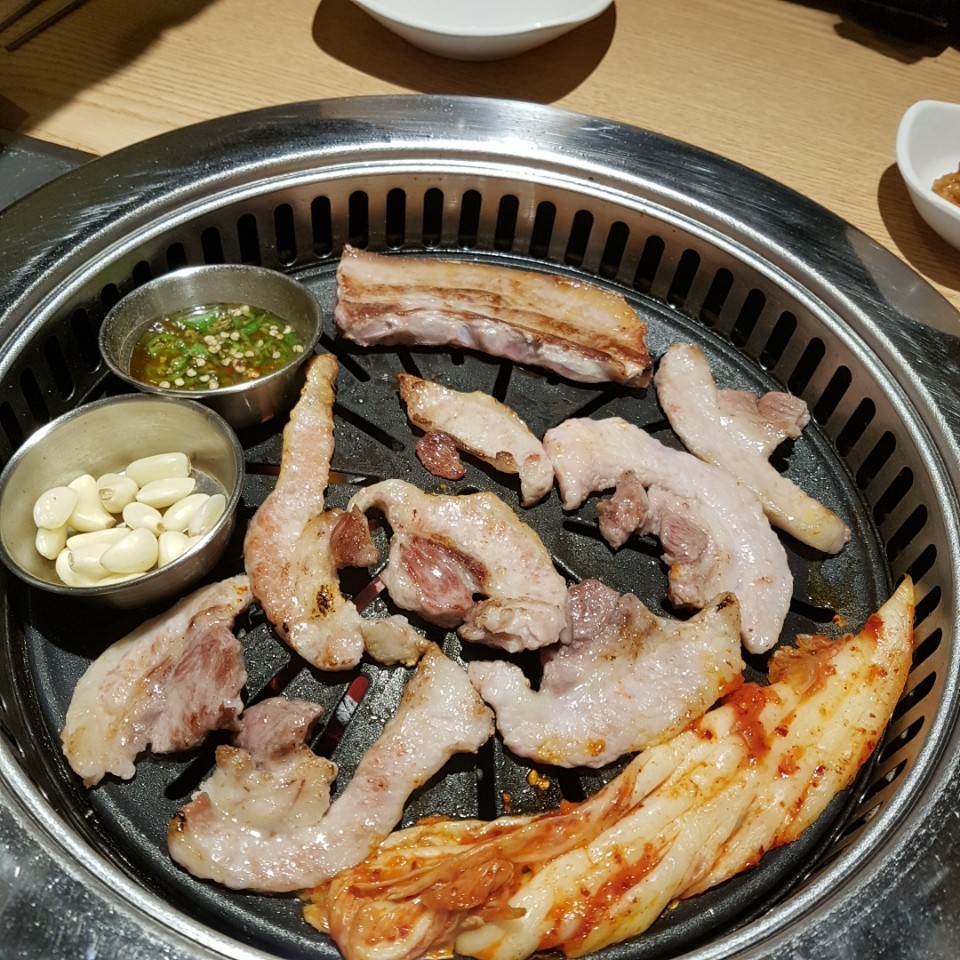 # 곱창&뒷고기 이미지
