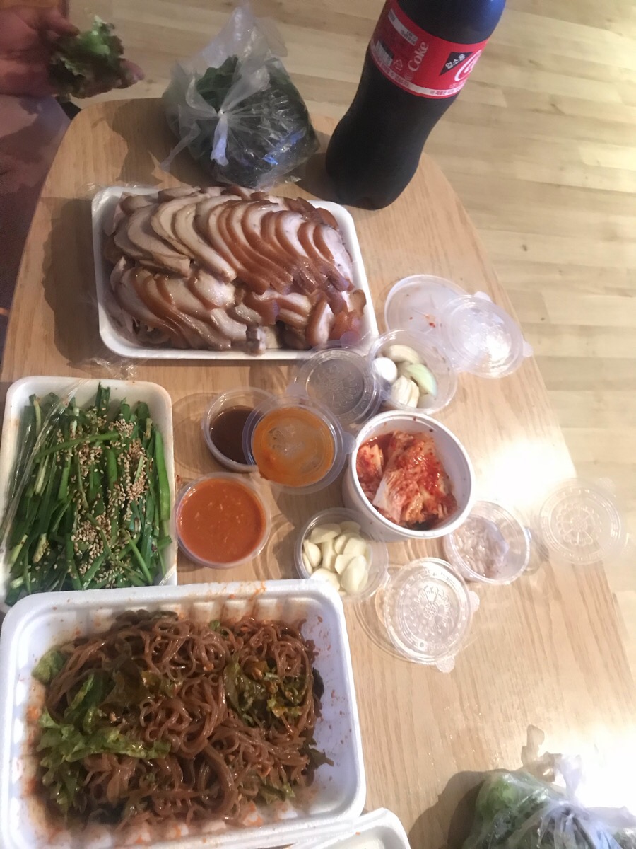 영천왕족발 이미지