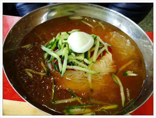 다운밀면 이미지
