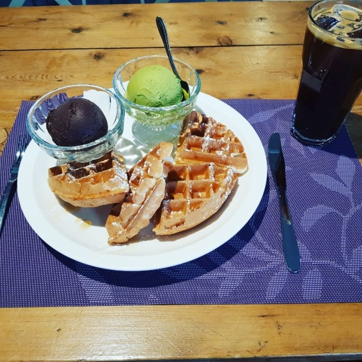 반하다카페 이미지