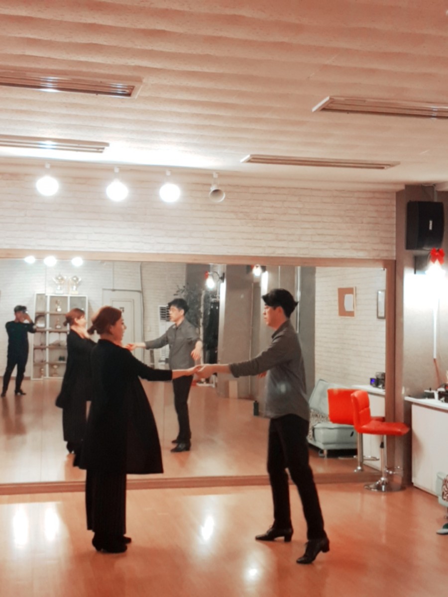 고잔댄스스포츠학원 이미지