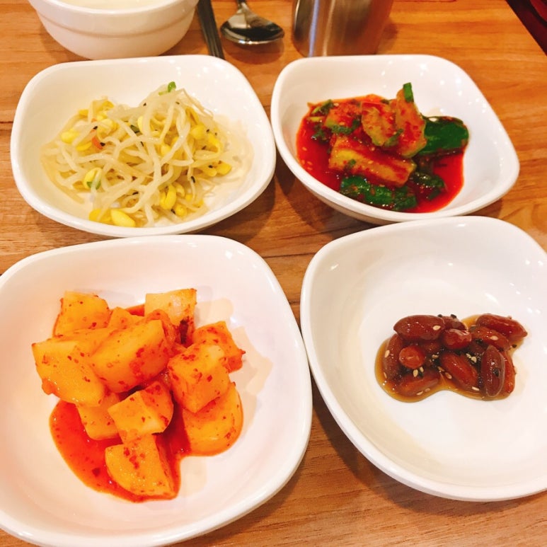 얌얌찌개 이미지