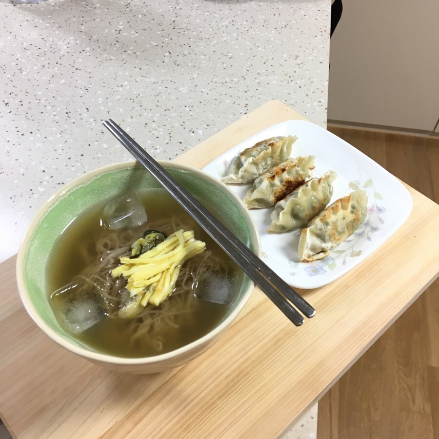 둥지만두 이미지