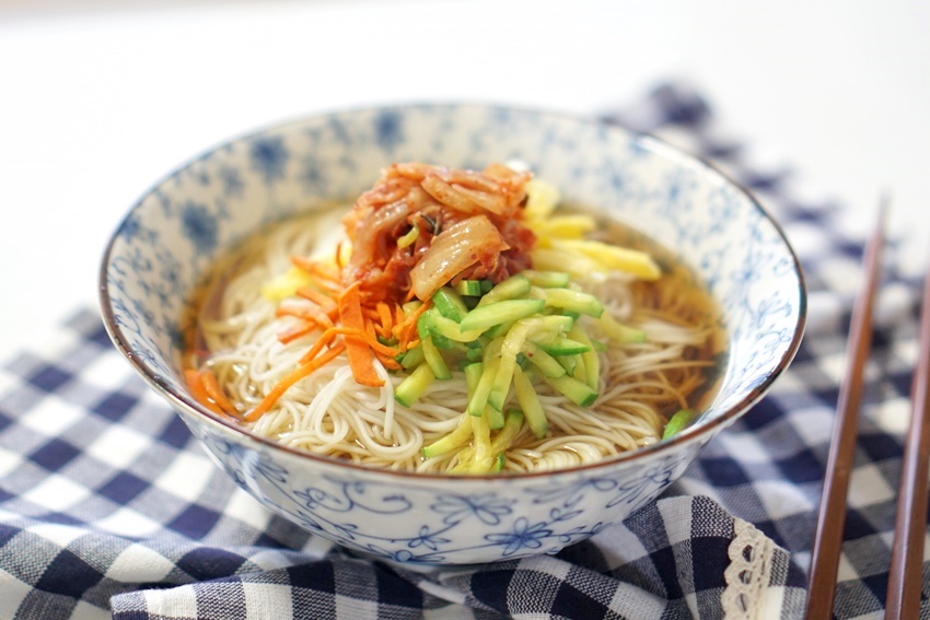 맛나잔치국수 이미지