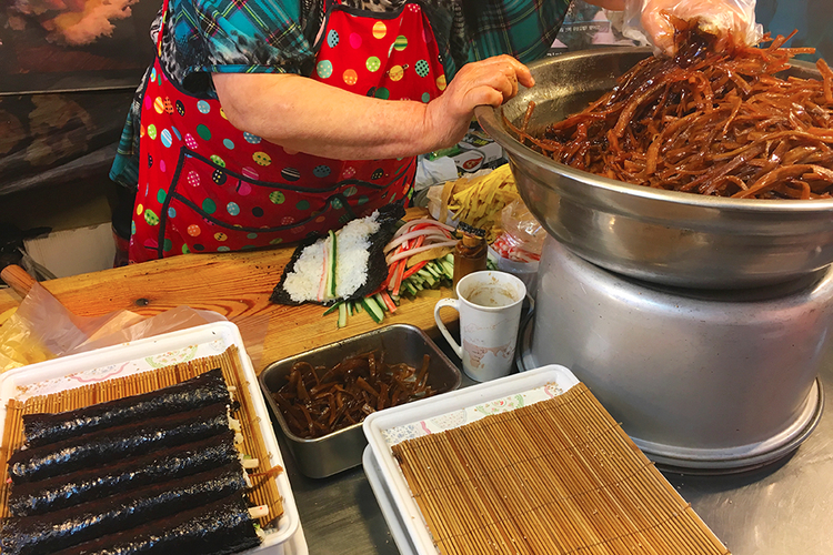 욜로김밥 이미지
