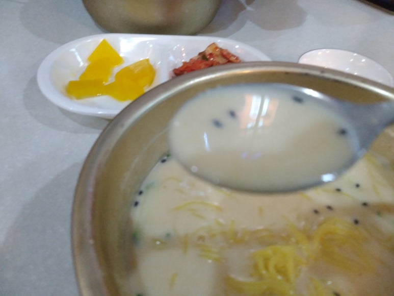 양푼국수집 이미지