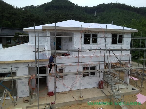 독일시스템창호 예산 간양리 목구조 건물 창호시공 16
