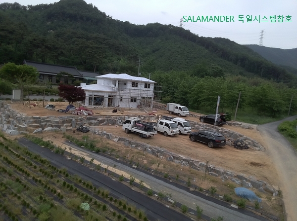 독일시스템창호 예산 간양리 목구조 건물 창호시공