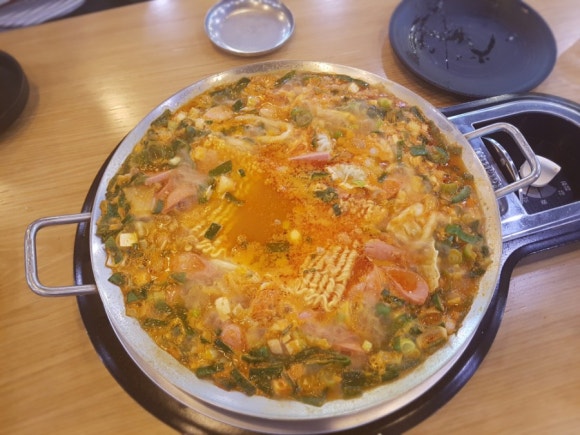 놀부부대찌개 형곡점 이미지