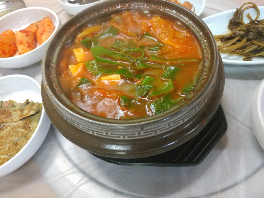 솥뚜껑삼겹도령과낙지낭자 이미지