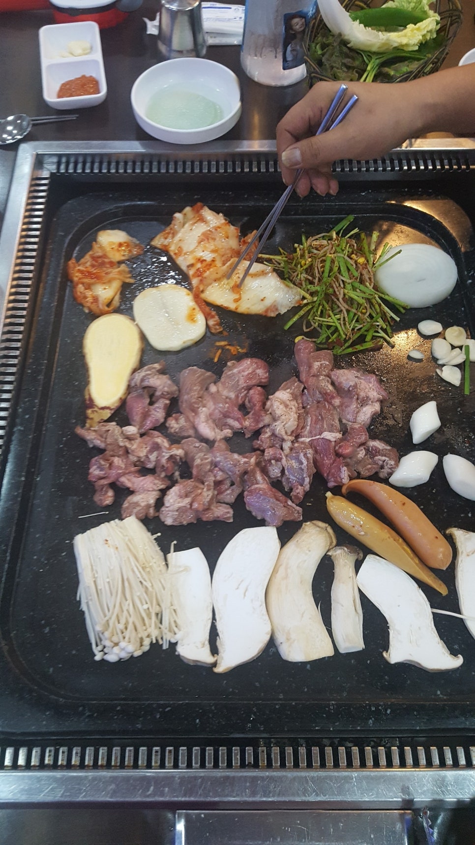 돌판생오겹살 이미지