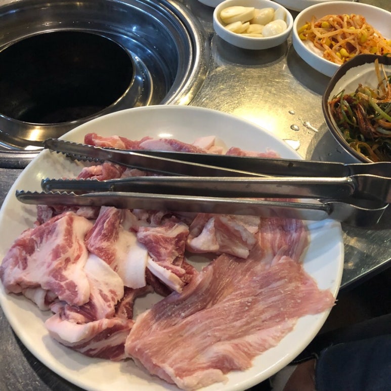 영농참숯뒷고기 이미지